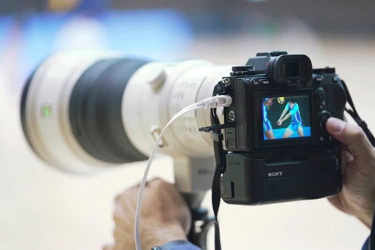Sony A1 - Kết nối chuyên nghiệp