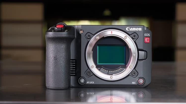 Thiết kế EOS C50 nhỏ gọn