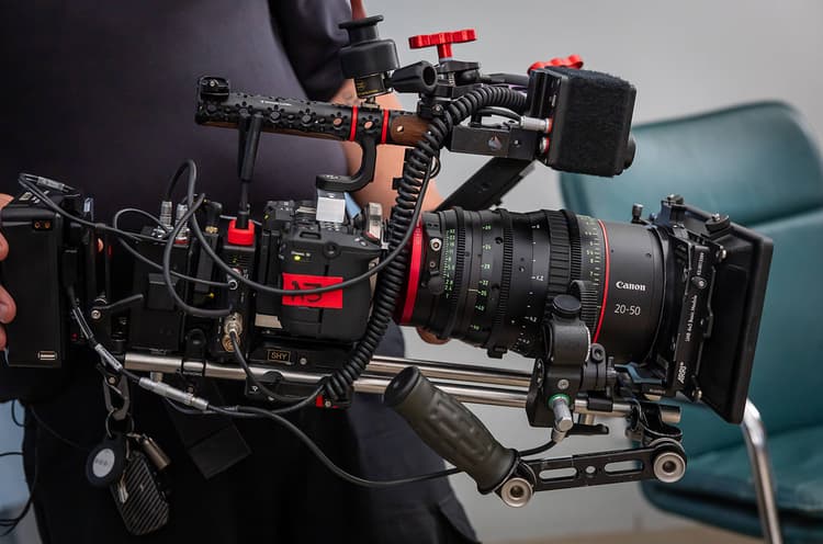 Cảm biến full-frame 7K trên Canon EOS C50