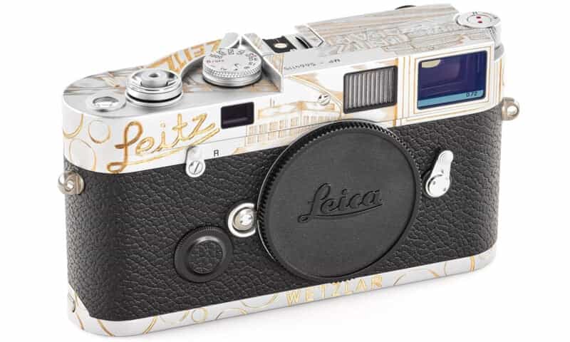 Leica MP phiên bản khắc tay độc bản của “King Nerd”