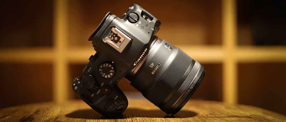 Ra mắt RF 45mm f/1.2 STM: Đáp lại nhu cầu của người dùng
