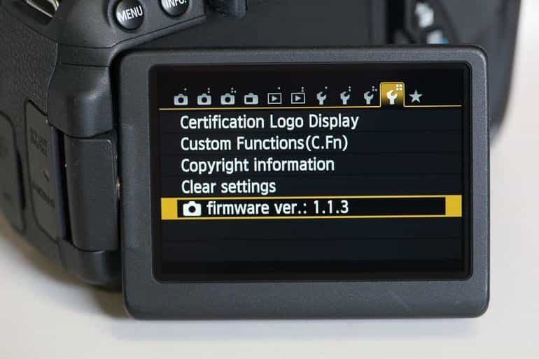Update firmware có quan trọng
